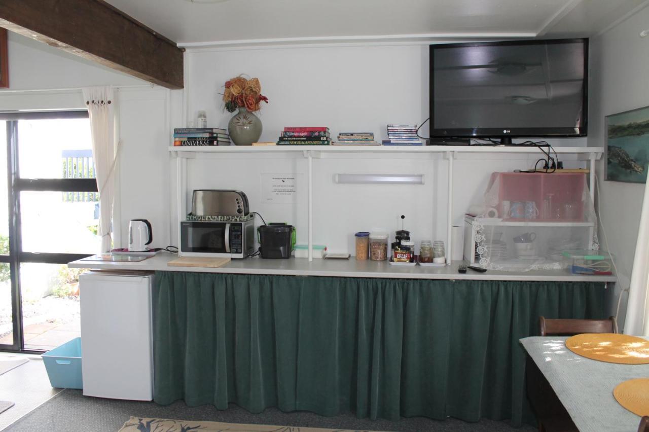 Bed and Breakfast Brockies B N B à Rawene Extérieur photo